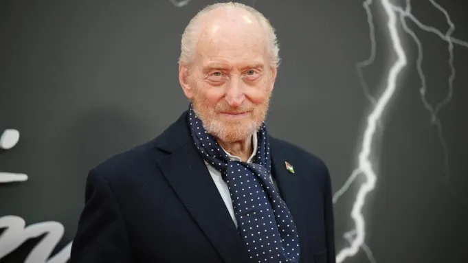 The Batman Part II: Charles Dance Dikabarkan Gabung sebagai Ayah Harvey Dent