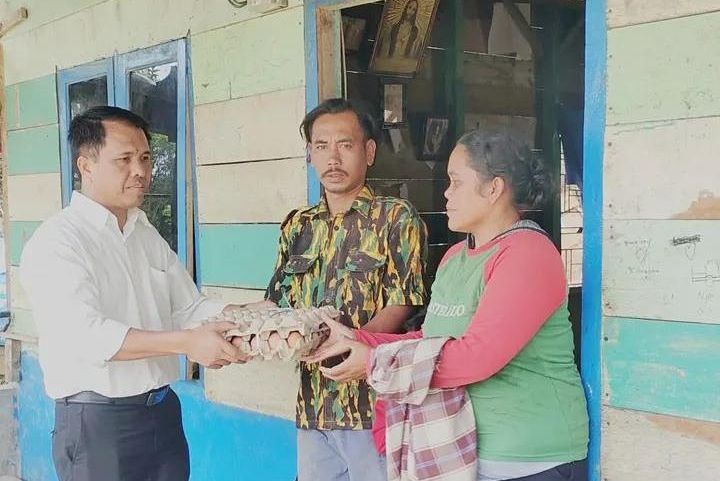 Banjir dan Longsor Terjang Taput, Pemkab Gerak Cepat Salurkan Bantuan ke Warga Terdampak