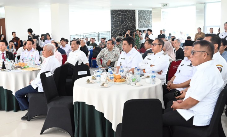 Bupati Tapteng Ikuti Pembahasan Pengembangan Pertanian Berbasis AI
