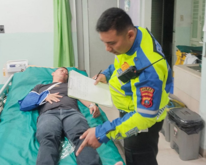 Tabrakan di Jalan Sutomo Siantar, 3 Remaja Terluka dan Dilarikan ke Rumah Sakit