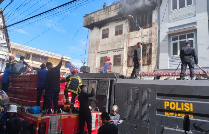 Kebakaran Toko Sepatu di Siantar, Keluarga Ungkap Kronologi