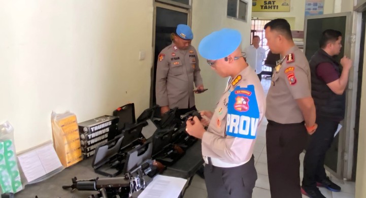 Divpropam dan Slog Mabes Polri Periksa Senjata Api di Polres Pakpak Bharat