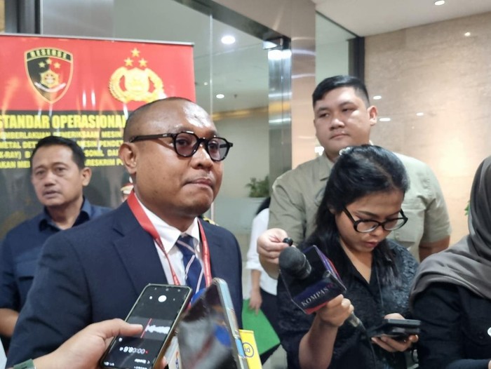 Jusuf Kalla Resmi Laporkan Rismon Sianipar, Bawa 3 Video ke Bareskrim