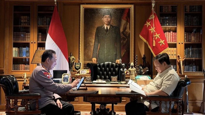 Pertemuan Tertutup Prabowo dan Kapolri, Ini yang Dibahas di Hambalang