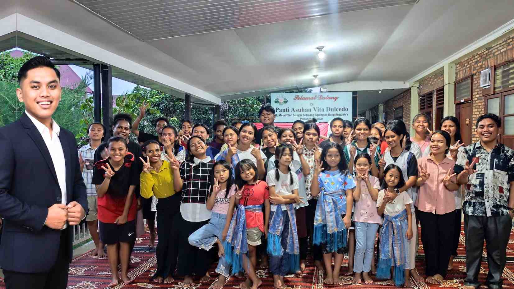 Di Balik Keterbatasan, Reinhard Raji Manurung Menyulam Harapan dari Ketulusan yang Nyaris Terlupakan