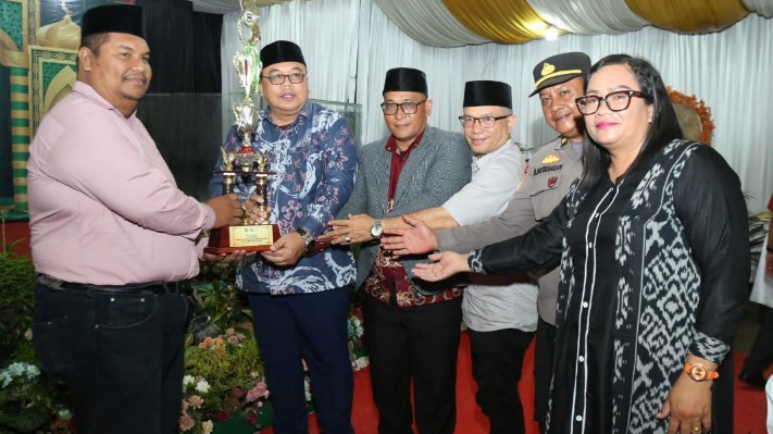 Parhorasan Nauli Juara Umum MTQN Siantar Marihat