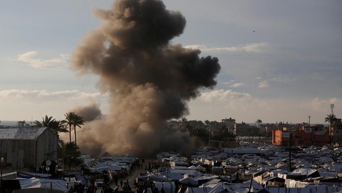 Serangan Israel di Gaza Tewaskan 5 Orang, Termasuk Komandan Hamas dan Anak 9 Tahun