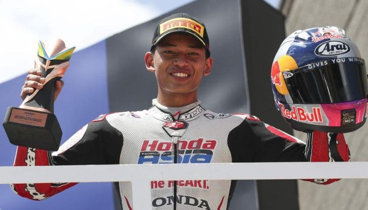 Media Italia Kagum! Veda Ega Menggila di Moto3 Catalunya 2026, Start Posisi 20 Finis 8