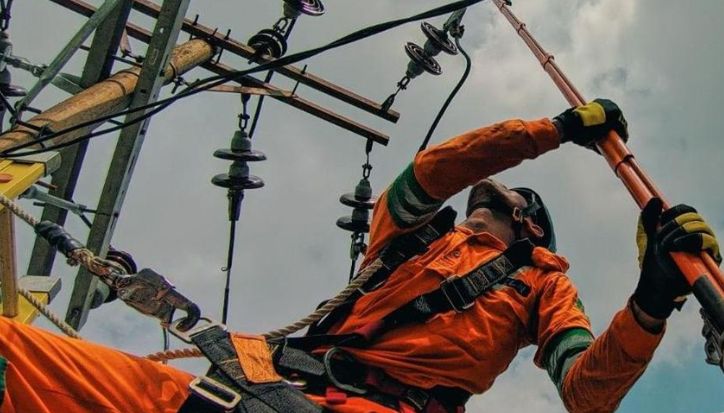 ESDM Instruksikan PLN Percepat Pemulihan Listrik Pascablackout Sumatra