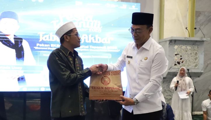 Ustaz Ucay Puji Gus Irawan: Enerjik Jaga Tapsel di Tengah Ujian