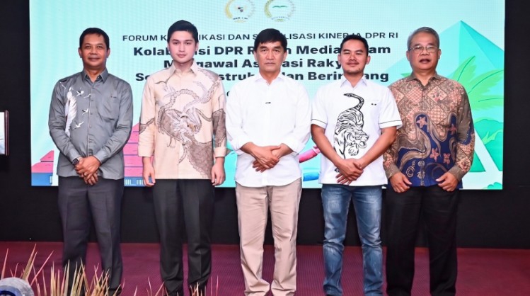 Peran Strategis Wartawan Parlemen dalam Menjaga Transparansi Informasi