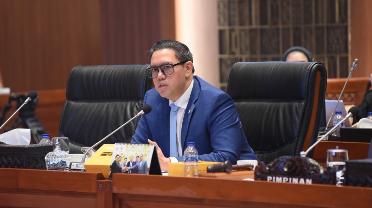 Dave Laksono Nilai Roadmap AI Nasional Belum Jawab Tantangan Kedaulatan Digital