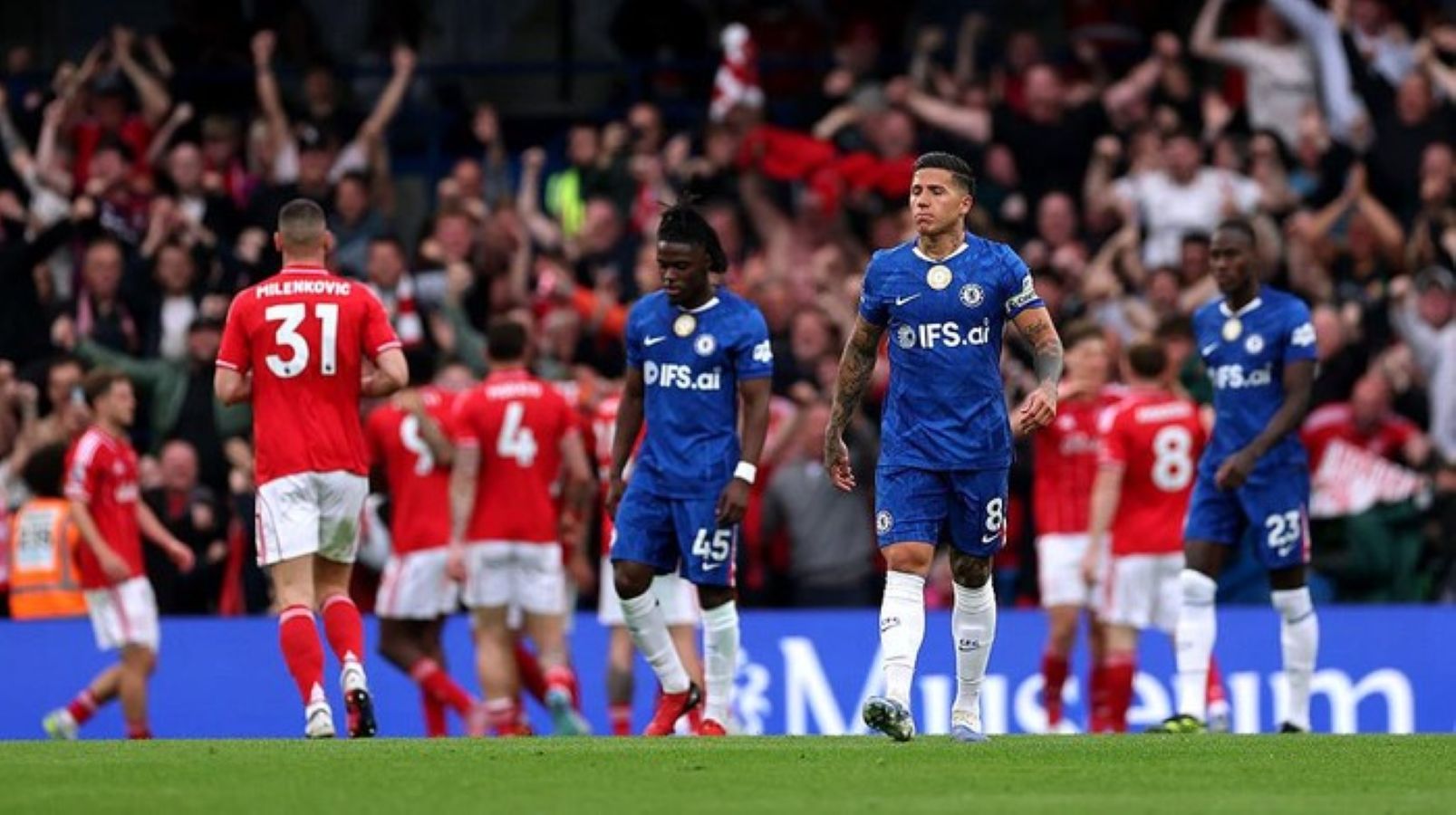 Nottingham Permalukan Chelsea di Stamford Bridge 1-3