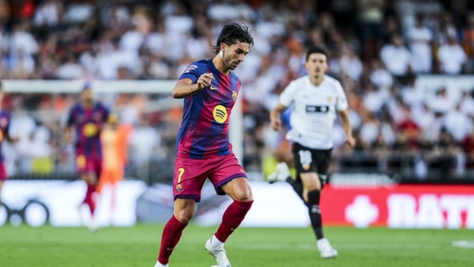 Barcelona Tutup Musim Dengan Kekalahan di Kandang Valencia