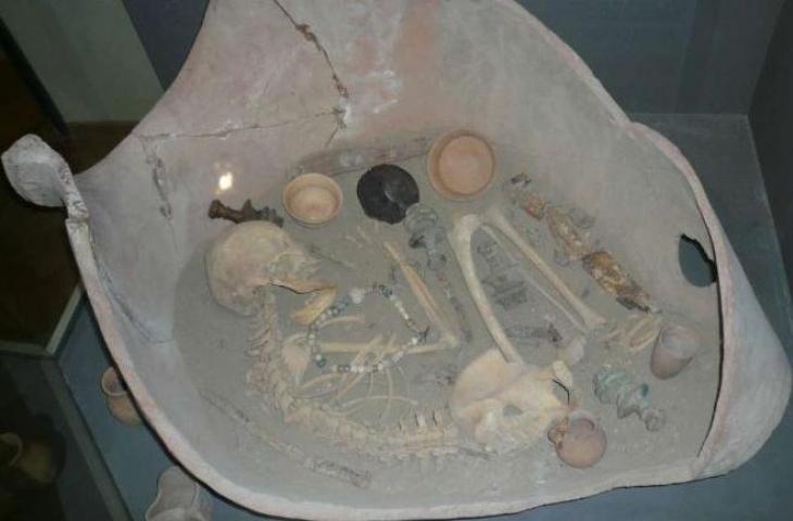 Misteri Plain of Jars Laos Terungkap, Arkeolog Temukan Rangka Manusia di Guci Batu