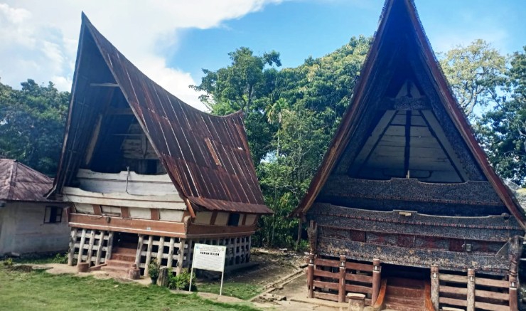 Rumah Bolon Sibandang, Salah Satu Warisan Budaya Batak dari Abad ke-18
