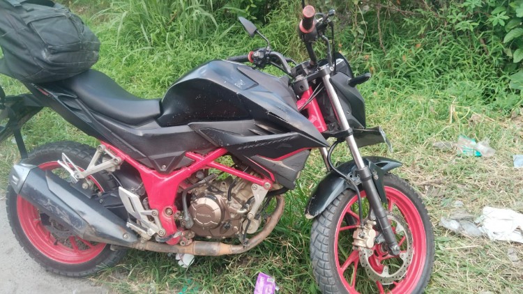 Nyalip Truk dari Kiri, Pemotor Honda CBR Tewas di Jalan Lintas Siantar-Medan