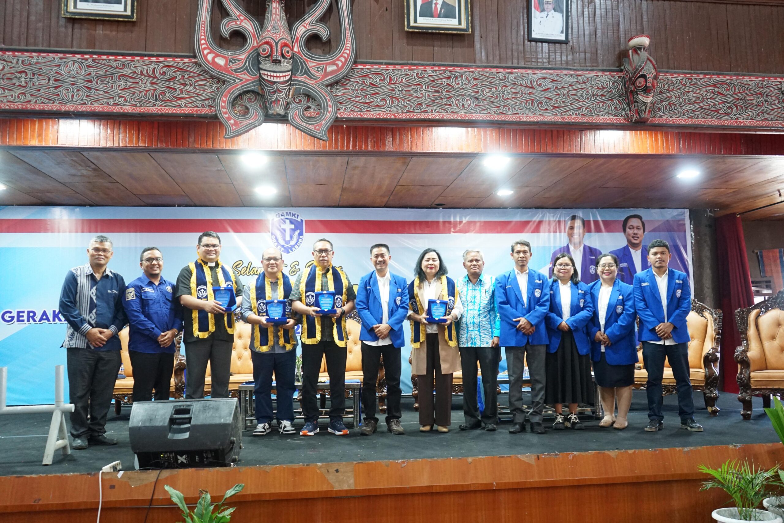Bupati Taput Ajak Generasi Muda Jadi Kreatif, Adaptif dan Berkarakter