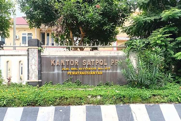 “Uang Pengamanan” Pemasangan Tiang Internet, Kasatpol PP Pematangsiantar Terseret Isu Terima Rp40 Juta