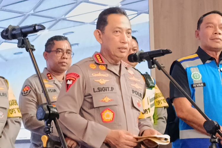 Ahmad Sahroni Ungkap Alasan Prabowo Pertahankan Listyo Sigit sebagai Kapolri