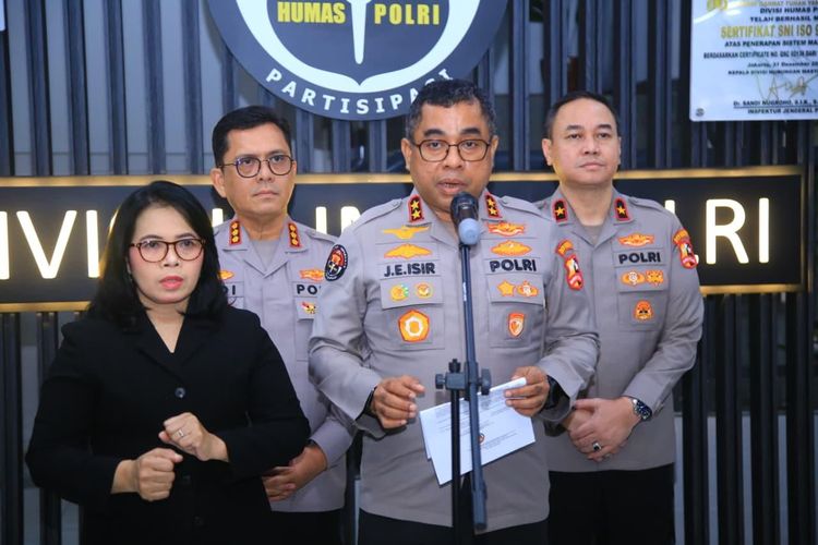 Kapolri Mutasi 9 Kapolda dan 108 Perwira Polri, Ini Daftar Lengkapnya