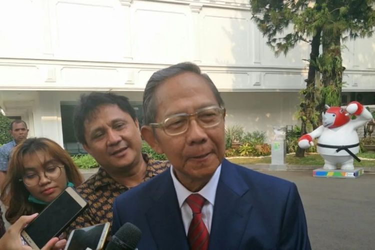 Ginandjar Bongkar Fakta Pertemuan 14 Menteri Sebelum Soeharto Lengser
