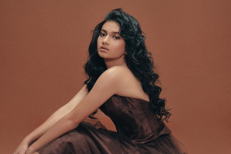 Ratu Sofya Bantah Somasi Ibu Kandung, Ungkap Konflik Keluarga dan Film Dosa