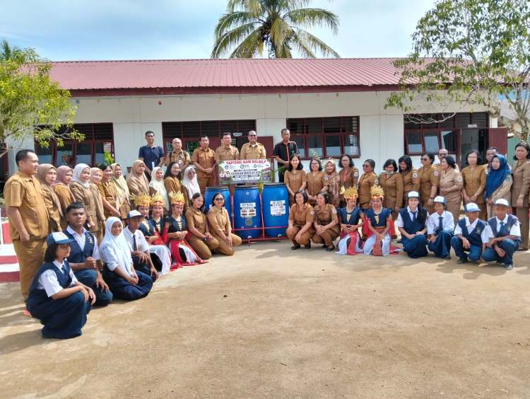 SMPN 1 Tukka Gandeng KAL Recycle Luncurkan Program Sekolah Asri