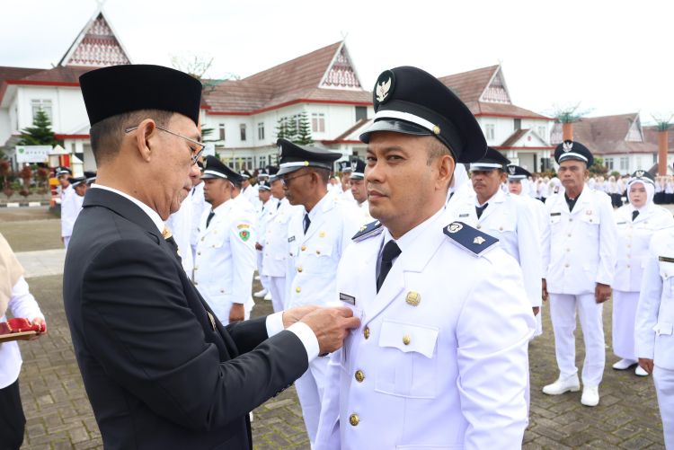 Bupati Tapsel Warning Kades Baru, Jangan Main-main dengan BLT dan Dana Desa