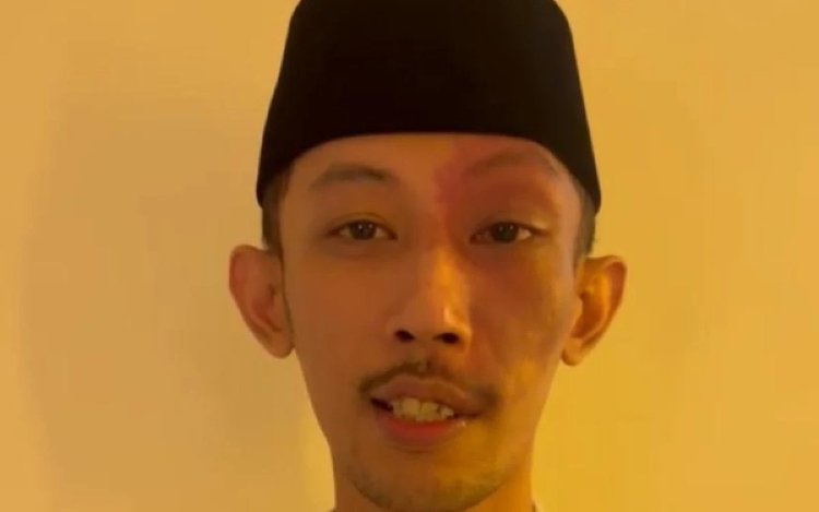 Viral Main Game dan Merokok Saat Rapat, Anggota DPRD Jember Ini Minta Maaf