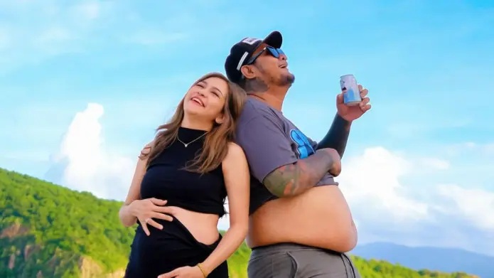 Virgoun dan Lindi Fitriyana Dikaruniai Anak Laki-laki, Namanya Jadi Sorotan