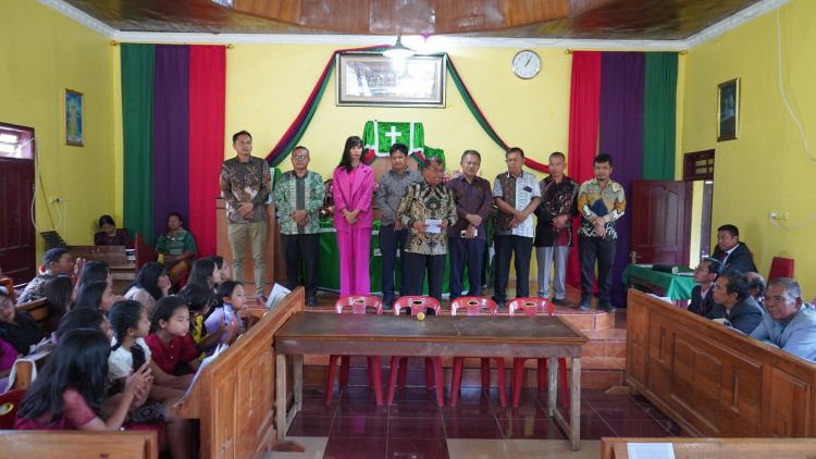 Pemkab Toba Dukung Renovasi HKBP Siriaria Demi Kenyamanan Ibadah Jemaat