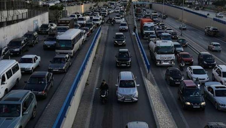 Warga Panik Tinggalkan Beirut Selatan Usai Israel Ancam Gempur Basis Hizbullah