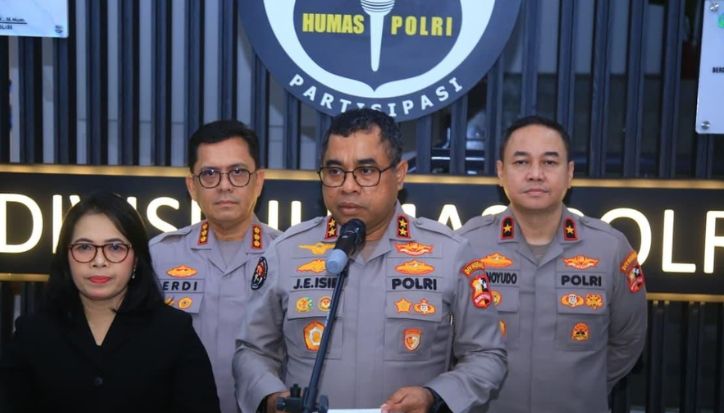 Polri Ungkap Penipuan Haji Non-Prosedural, 550 Calon Jemaah Rugi Rp21,7 Miliar