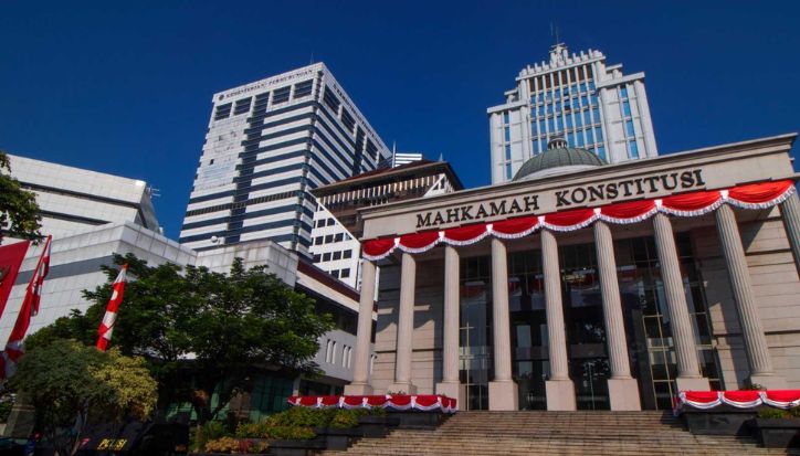 Gagal Pindah Dekat Suami, ASN Ini Bawa Aturan Mutasi 10 Tahun ke MK