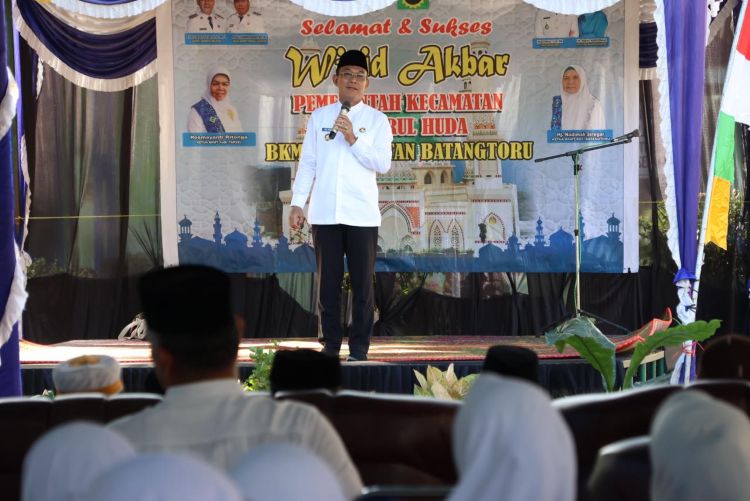 Bupati Tapsel Ajak Warga Batang Toru Tinggalkan Utang Berbunga Tinggi