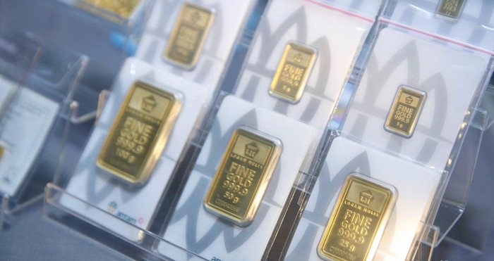 Harga Emas Anjlok Selama Sepekan, Antam Turun Rp61 Ribu per Gram