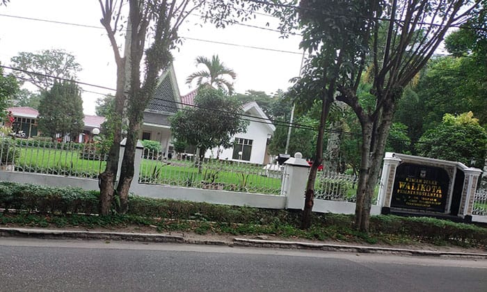 Anggaran Rp1,5 Miliar Rumah Dinas Wali Kota Dipertanyakan, Pejabat Pemko Siantar Saling Tuding